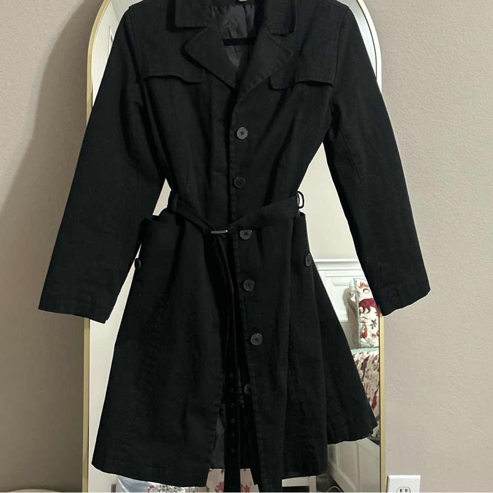 Gallery Black Stretch Outerwear